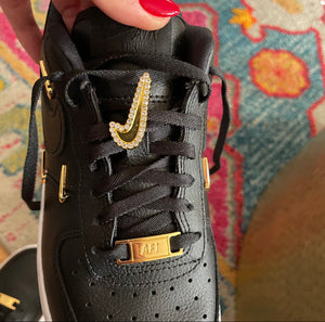 NIKE SHOELACE CHARMS