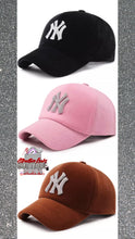 Load image into Gallery viewer, NY VELVET HAT
