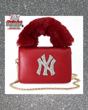 Load image into Gallery viewer, NY FUR HANDLE PURSE

