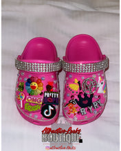 Load image into Gallery viewer, GIRLS (kids) CUSTOM CLOGS
